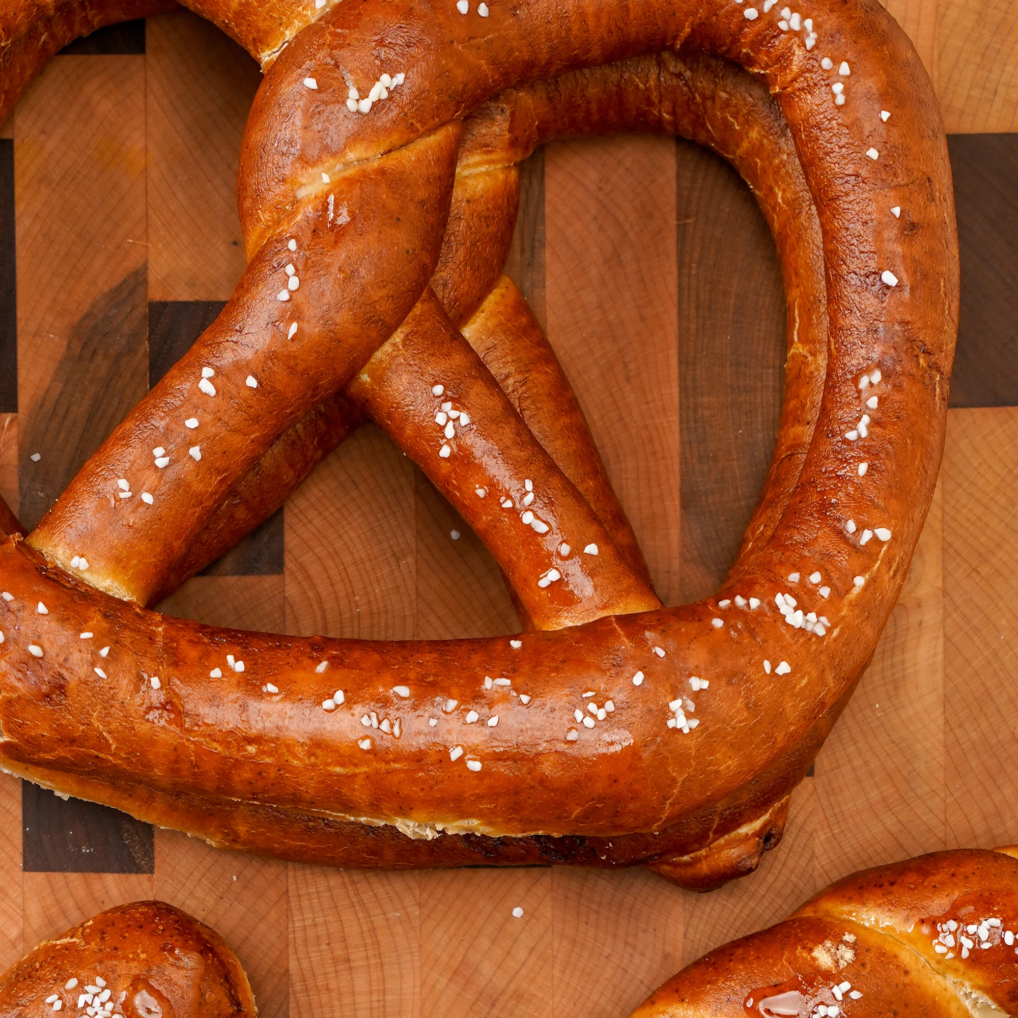 Twisted Party Soft Pretzel Box - Image 5